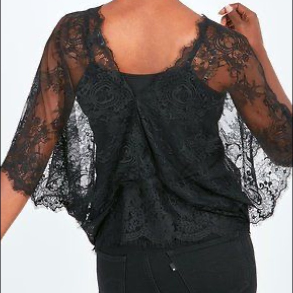 Stella & Dot Tops - Stella&dot Taylor Lace Cape.